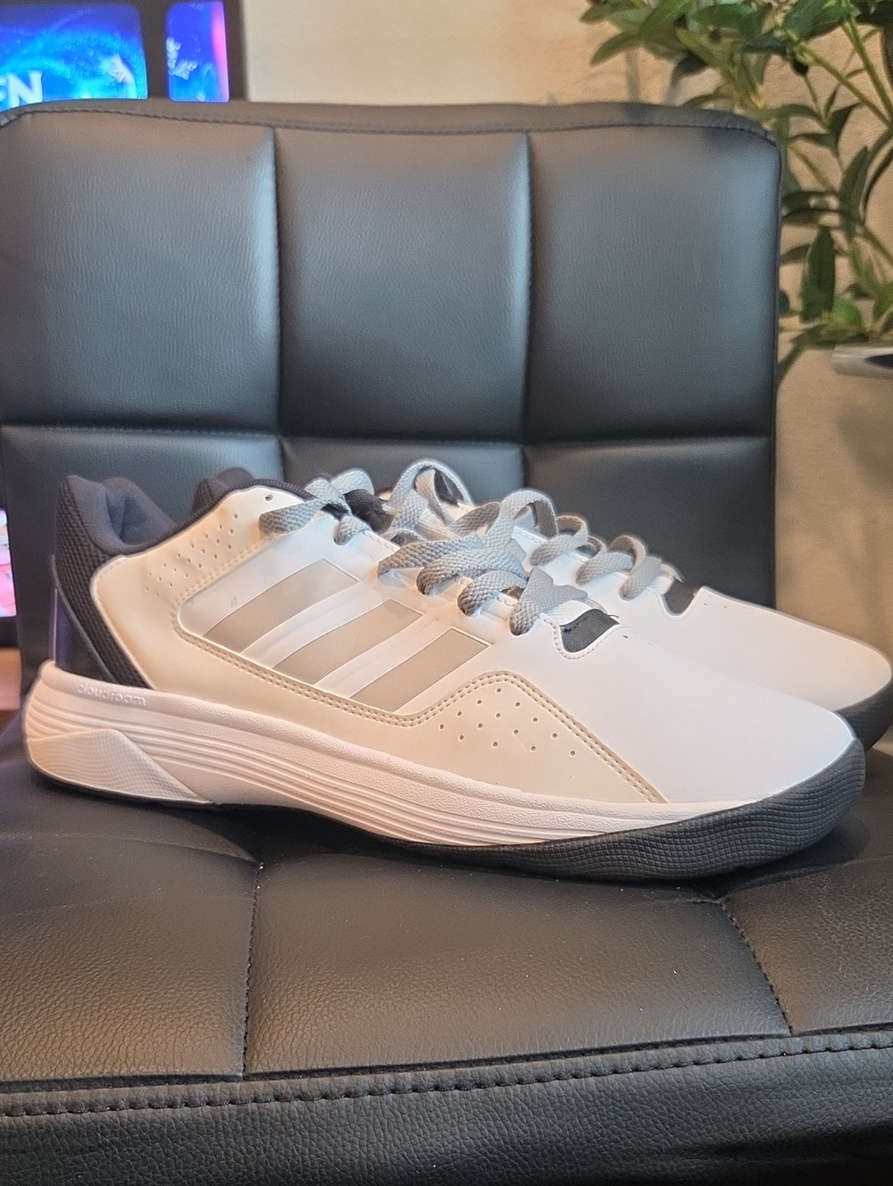 Adidas Men’s White and Gray Low-Top Athletic Sneakers